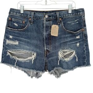 NWT Levi's 501 Denim Shorts Women's Size W33 Ripped Distressed Cut Off Shorts 33